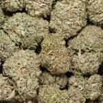 Schwarze Kirschlimonade